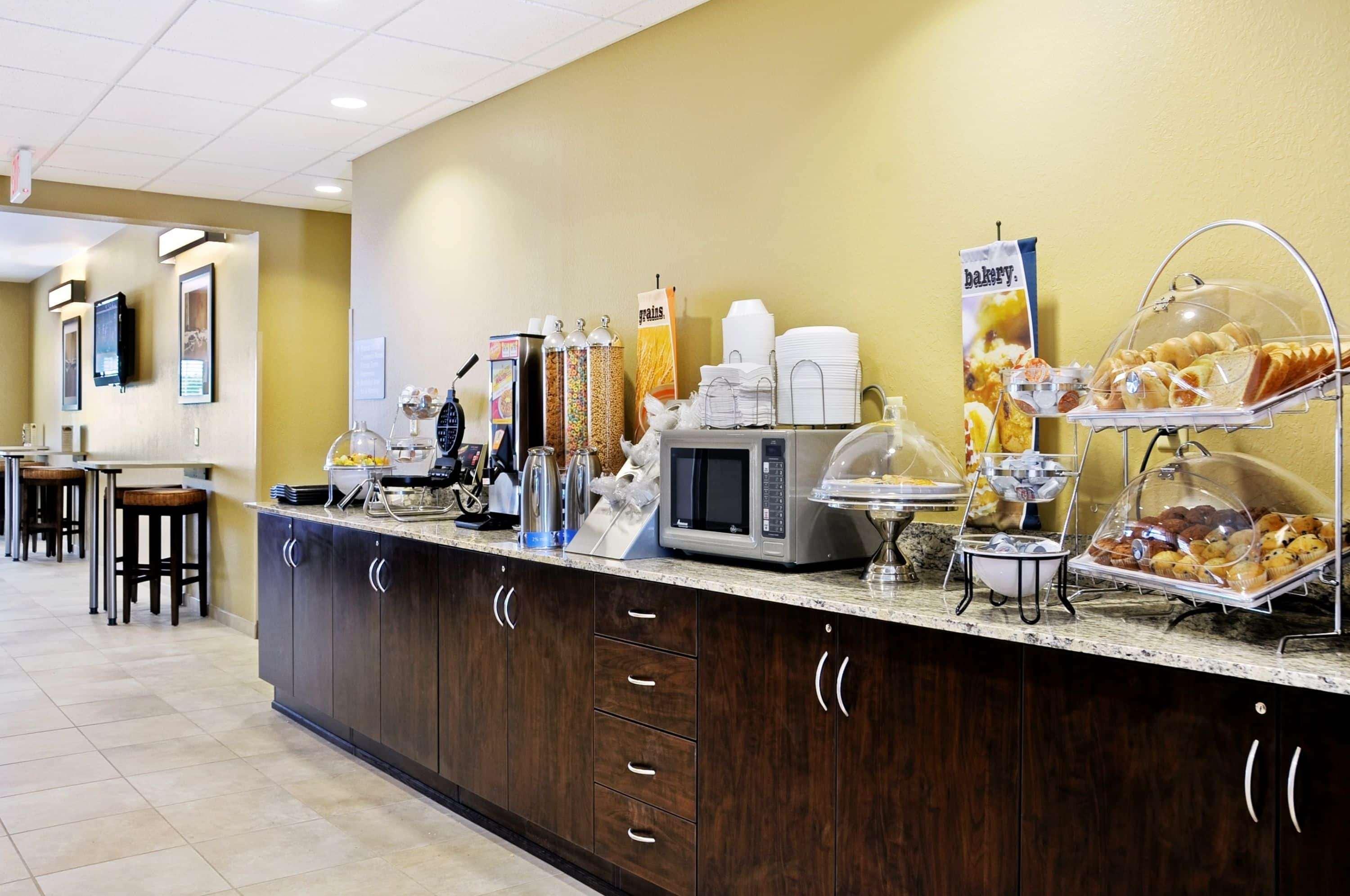 Microtel Inn & Suites By Wyndham Marietta Buitenkant foto