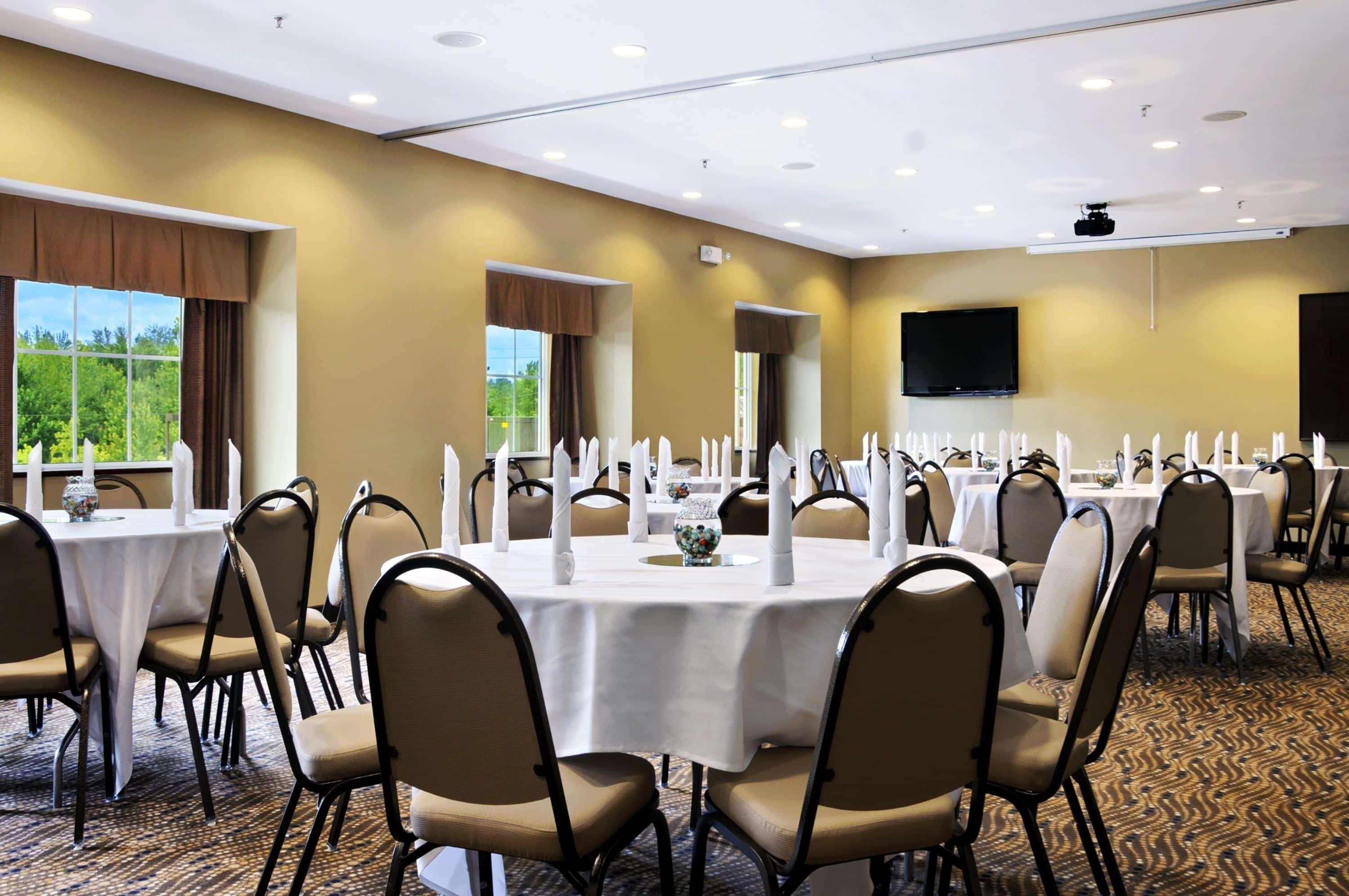 Microtel Inn & Suites By Wyndham Marietta Buitenkant foto