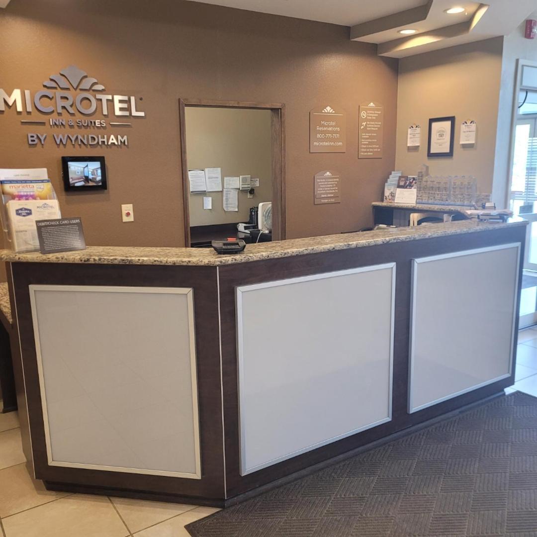 Microtel Inn & Suites By Wyndham Marietta Buitenkant foto